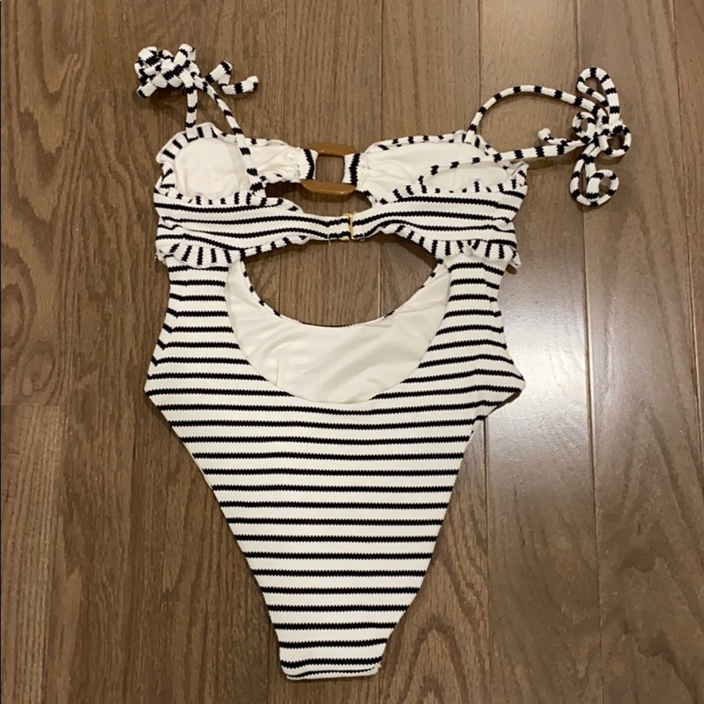 Blue Life Majorca One Piece - Picture 5 of 11